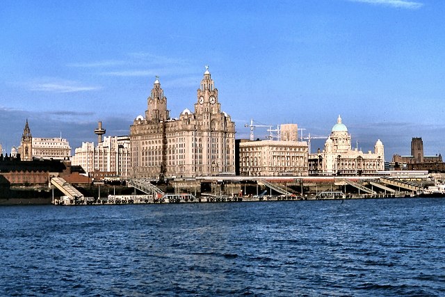 Liverpool Loft Insulation | Save money by knocking down gas prices and energy prices